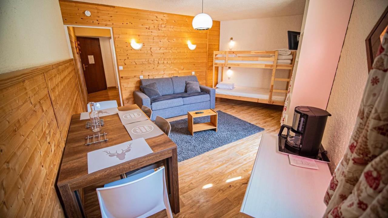 Le 1650 By Infini Mountain Aparthotel Les Orres Bagian luar foto