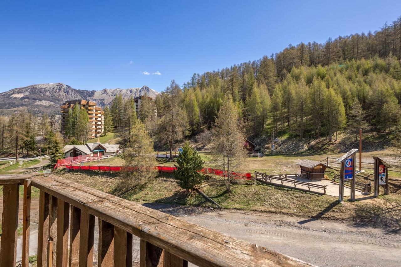 Le 1650 By Infini Mountain Aparthotel Les Orres Bagian luar foto